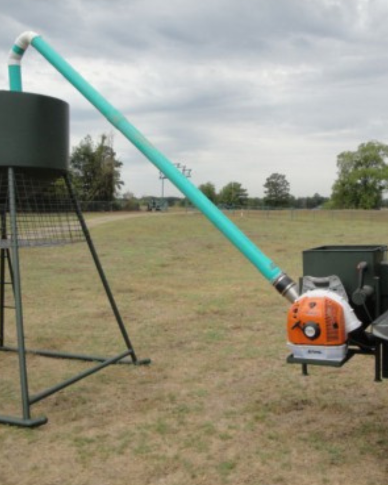 Load image into Gallery viewer, Outback Wildlife Amigo Air-Driven Feed System
