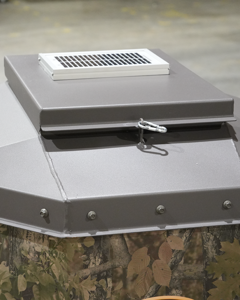 Load image into Gallery viewer, MB Ranch King Texas Avenger Automated Fish Feeder
