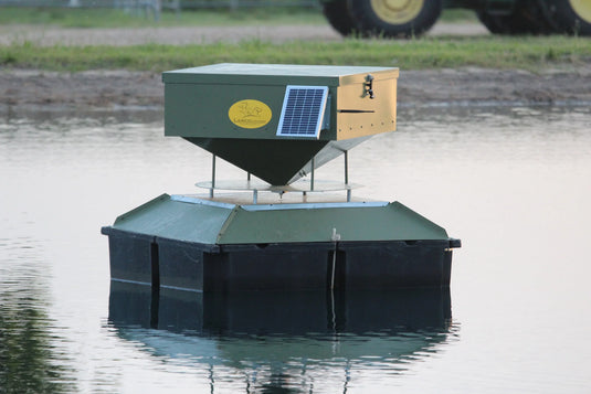 Lamco Floating Fish Feeder