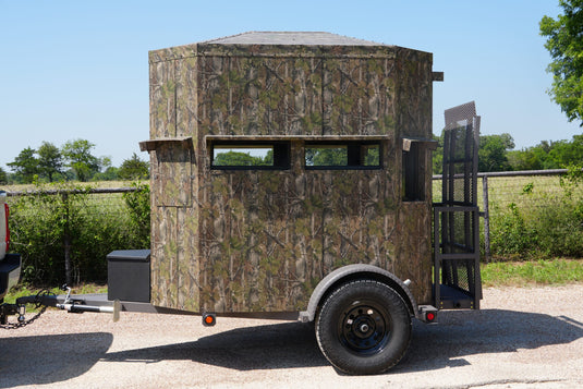 6x8 Ranch King Trailer Blind with Handicap Ramp Option