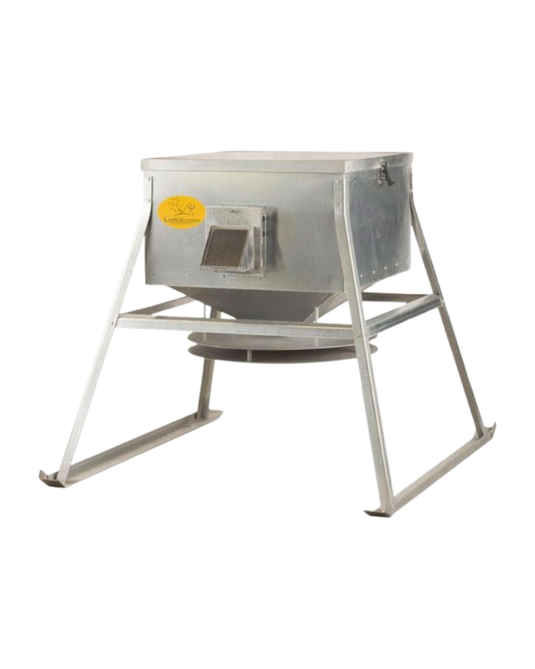Lamco Low & Throw Corn Feeder