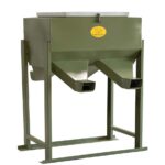 700 LBS Gravity Protein Feeder